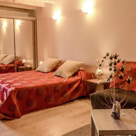 D'hotes Rubis Avec Terrasse Et Grand Parc - Fr-1-589-532 3* Le Clerjus