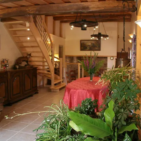 Chambre D'hotes Rubis Avec Terrasse Et Grand Parc - Fr-1-589-532 Le Clerjus